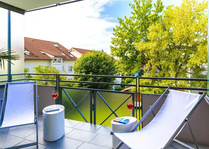 Relax Black & White * פרידריכסהאפן